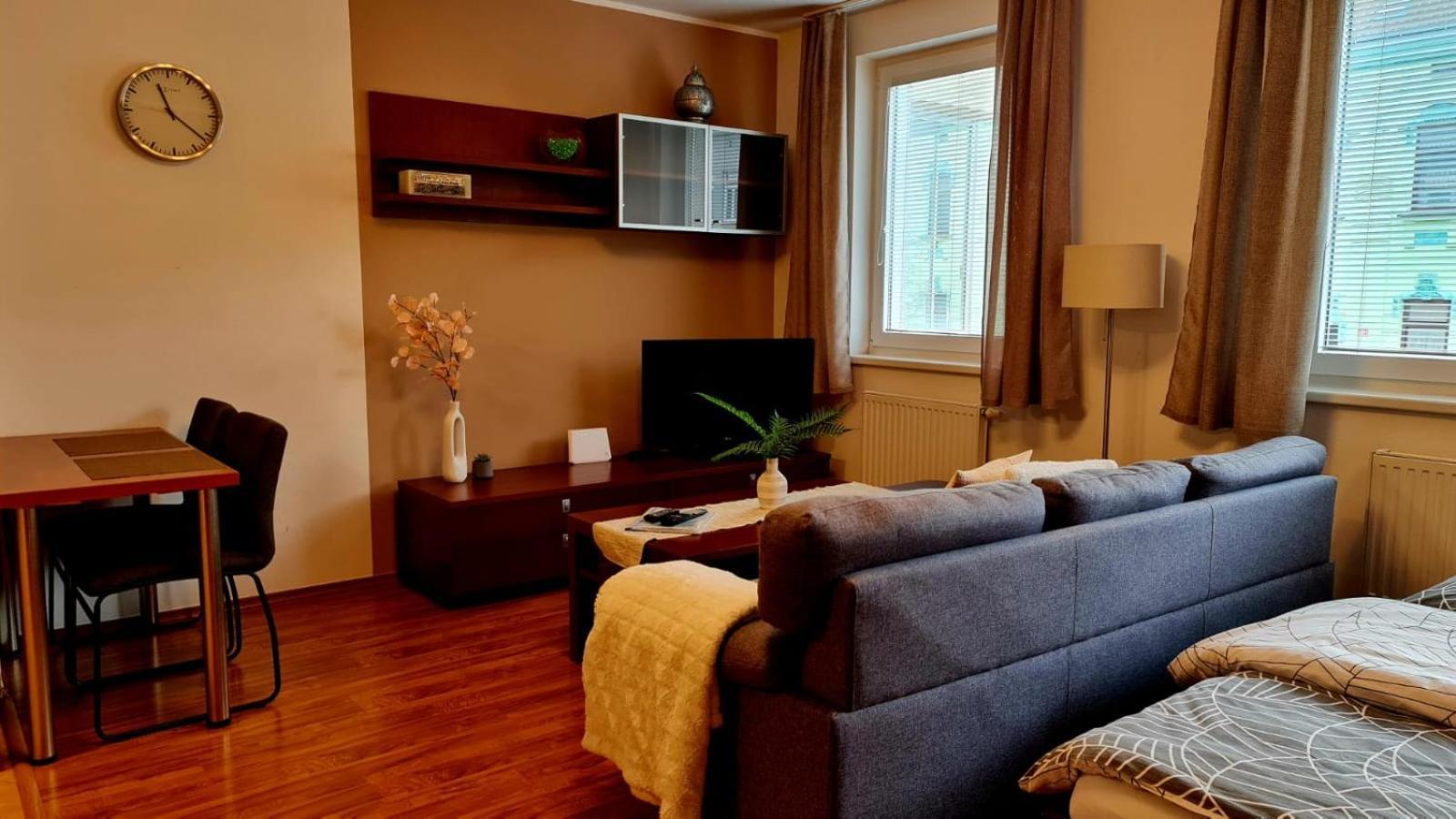 Apartman P+Z 兹诺伊莫 外观 照片